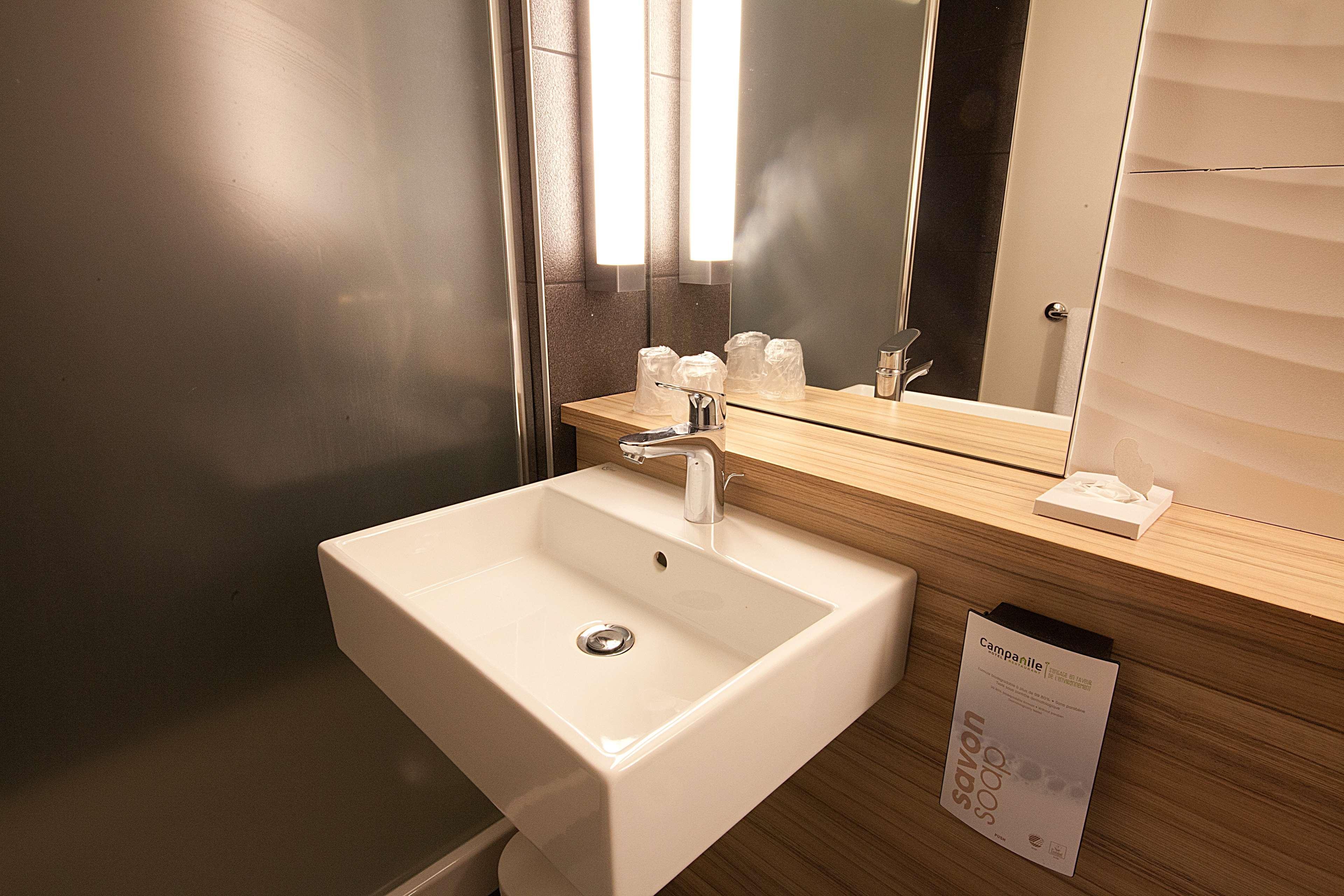 Campanile Clermont-Ferrand ~ Aubiere Hotel Ngoại thất bức ảnh