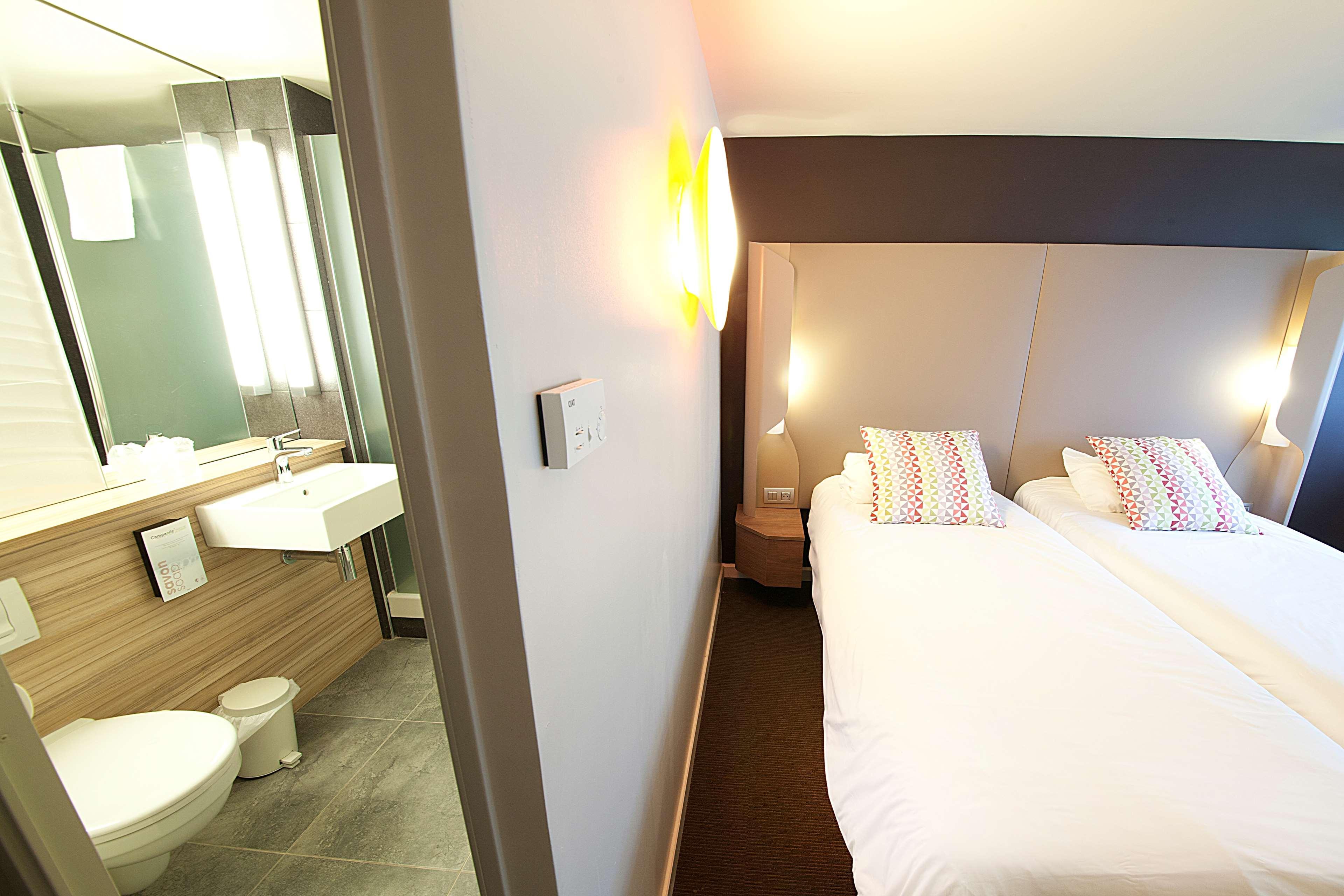 Campanile Clermont-Ferrand ~ Aubiere Hotel Ngoại thất bức ảnh